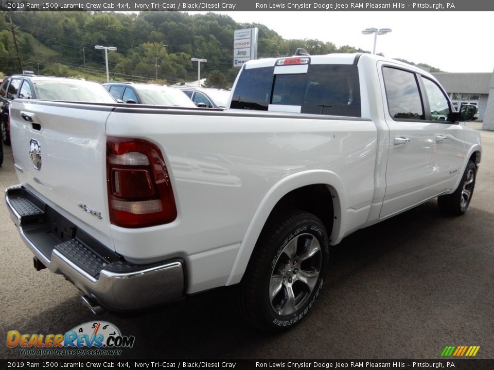 2019 Ram 1500 Laramie Crew Cab 4x4 Ivory Tri–Coat / Black/Diesel Gray Photo #5