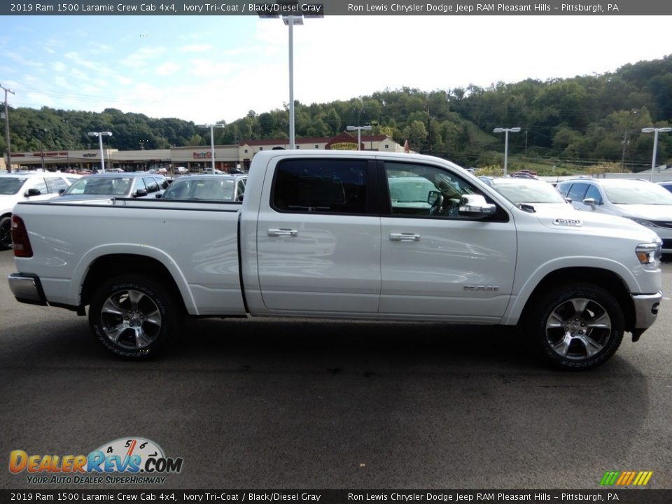 2019 Ram 1500 Laramie Crew Cab 4x4 Ivory Tri–Coat / Black/Diesel Gray Photo #6