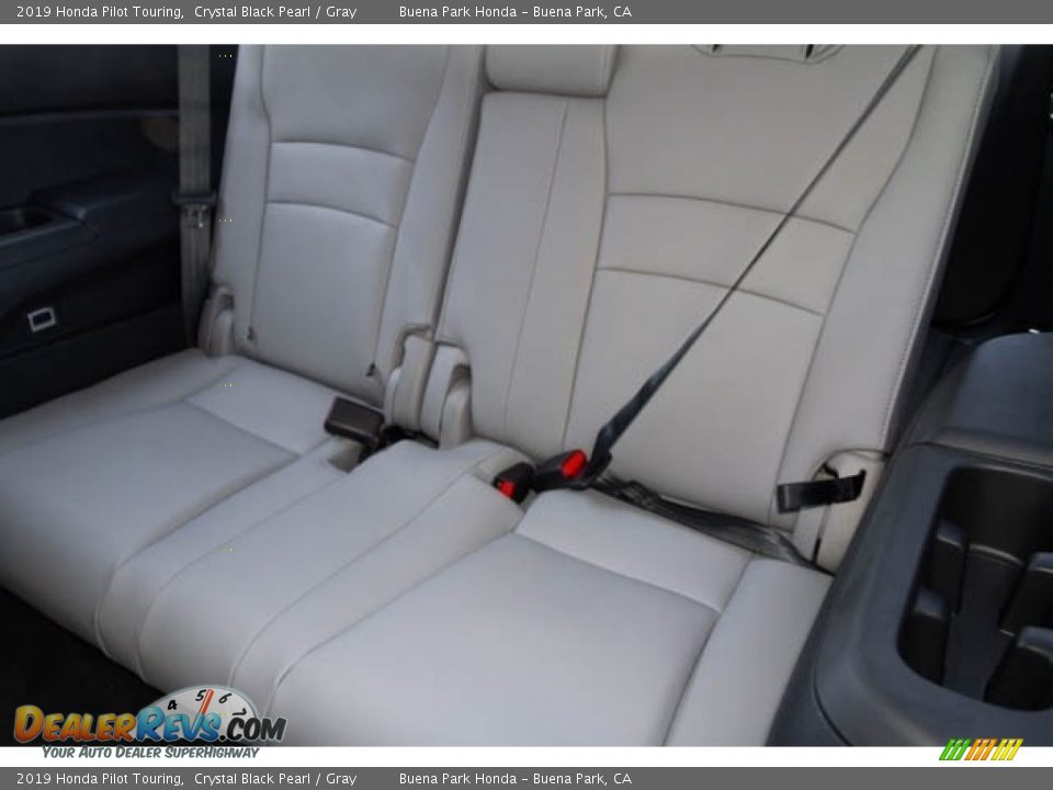 2019 Honda Pilot Touring Crystal Black Pearl / Gray Photo #27