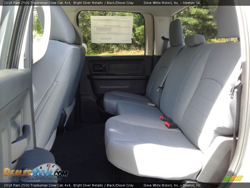 2018 Ram 2500 Tradesman Crew Cab 4x4 Bright Silver Metallic / Black/Diesel Gray Photo #11
