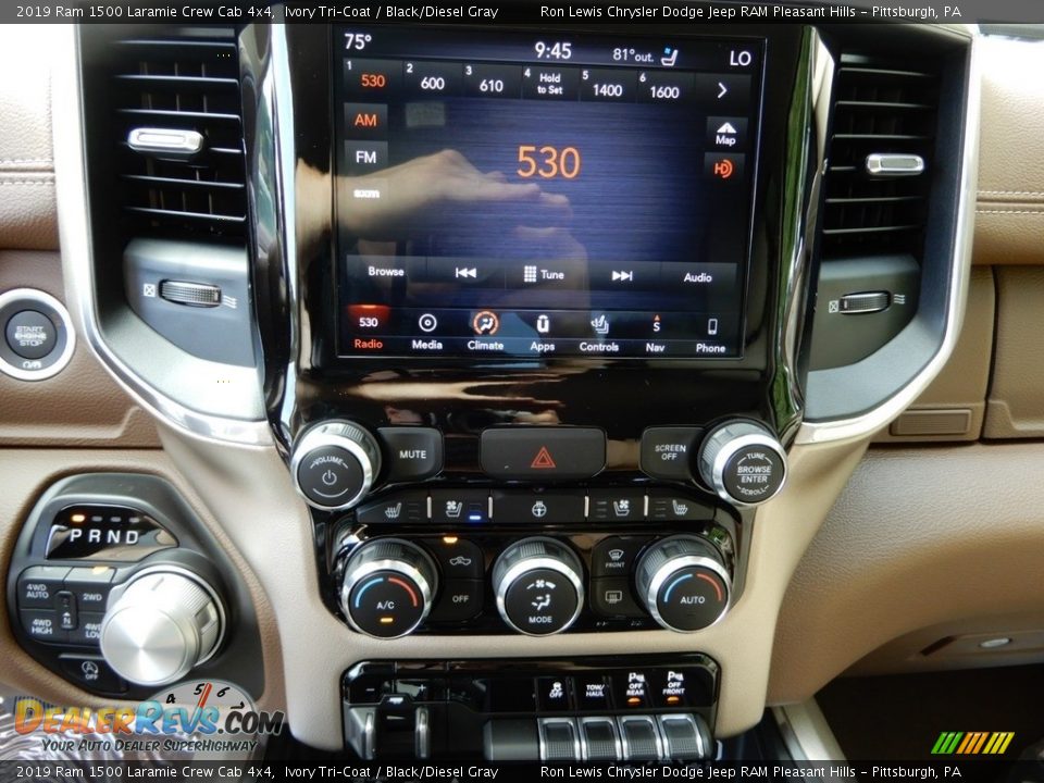 2019 Ram 1500 Laramie Crew Cab 4x4 Ivory Tri–Coat / Black/Diesel Gray Photo #20