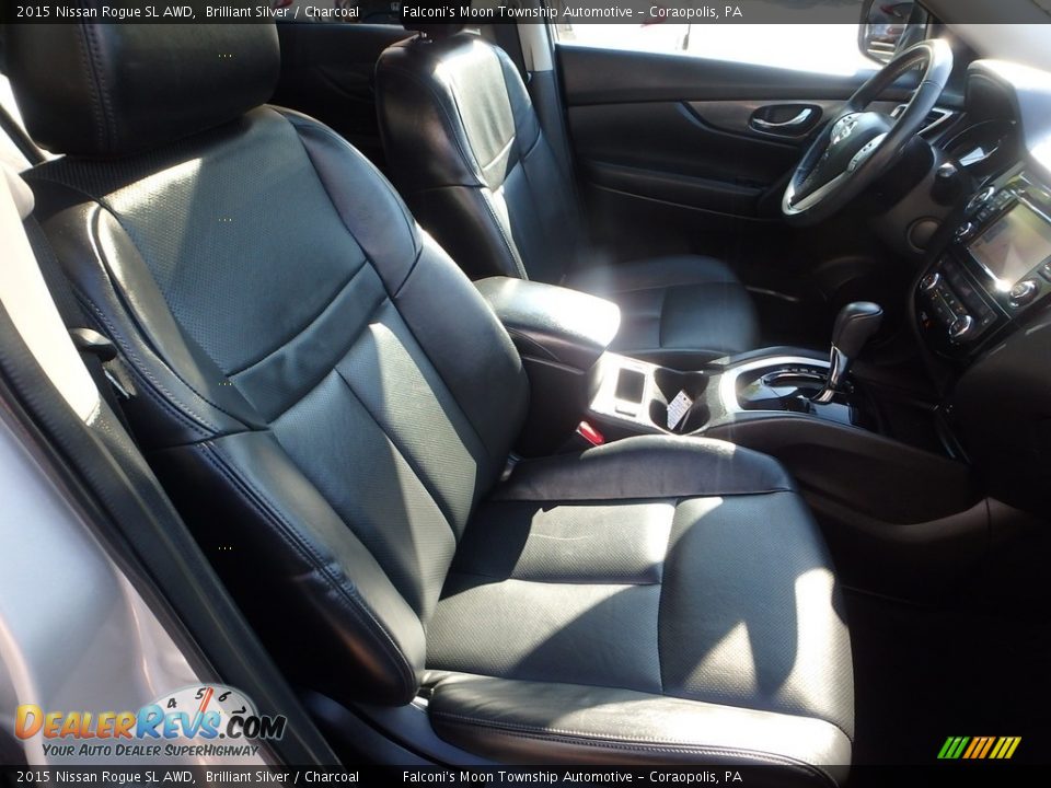 2015 Nissan Rogue SL AWD Brilliant Silver / Charcoal Photo #11