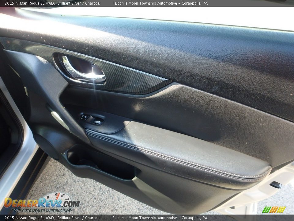 2015 Nissan Rogue SL AWD Brilliant Silver / Charcoal Photo #13