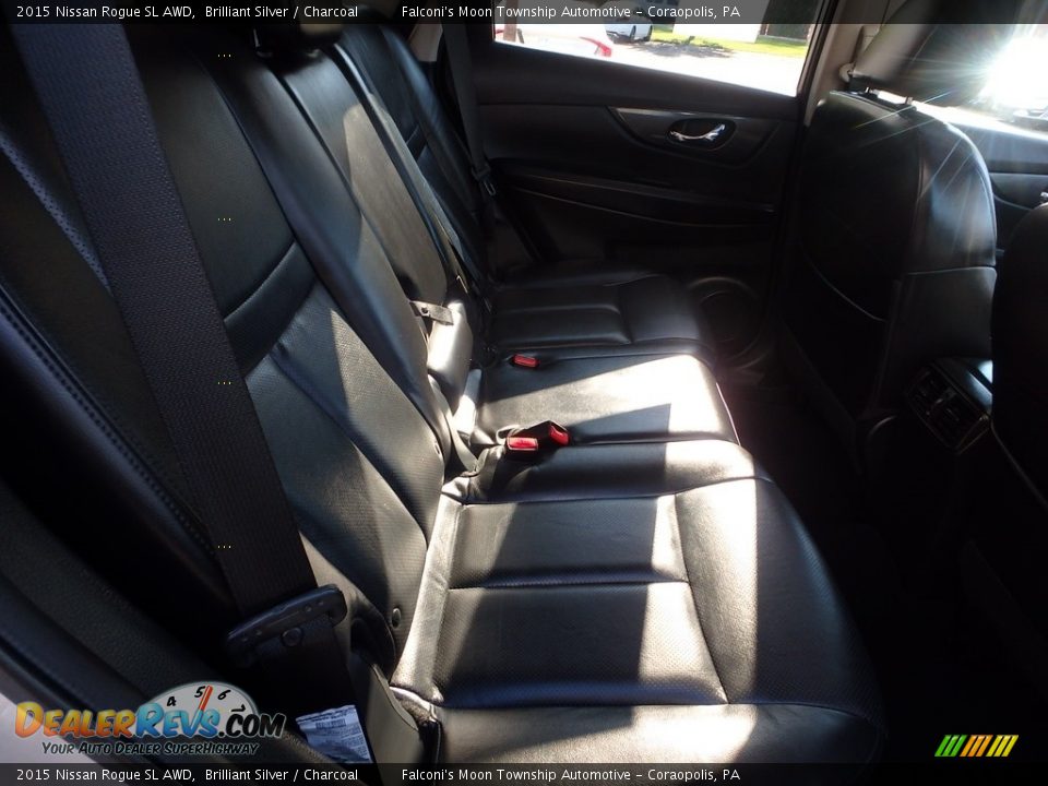 2015 Nissan Rogue SL AWD Brilliant Silver / Charcoal Photo #14