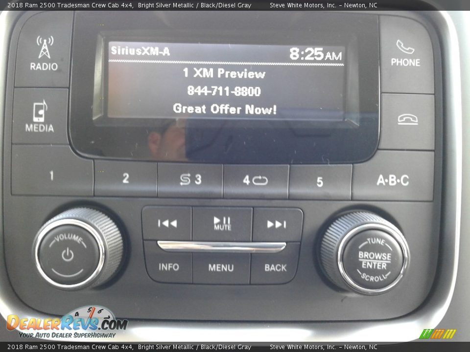 2018 Ram 2500 Tradesman Crew Cab 4x4 Bright Silver Metallic / Black/Diesel Gray Photo #21