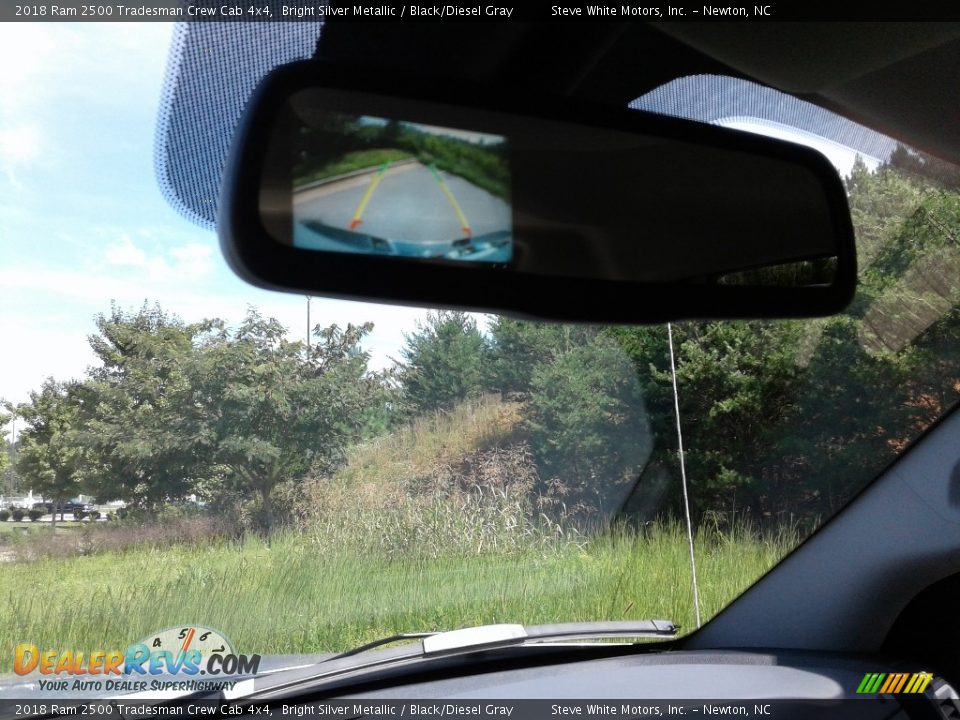 2018 Ram 2500 Tradesman Crew Cab 4x4 Bright Silver Metallic / Black/Diesel Gray Photo #24