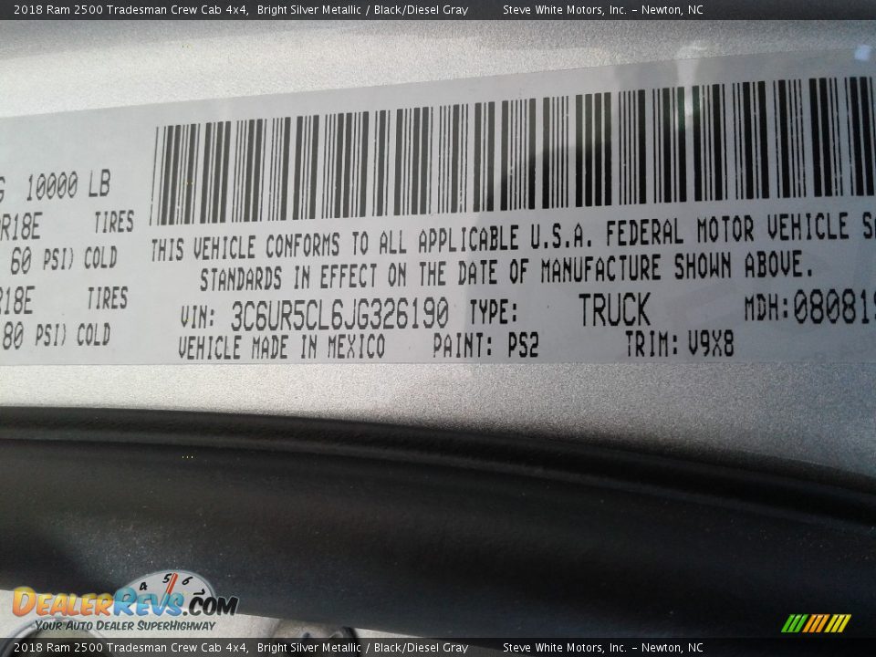 2018 Ram 2500 Tradesman Crew Cab 4x4 Bright Silver Metallic / Black/Diesel Gray Photo #29
