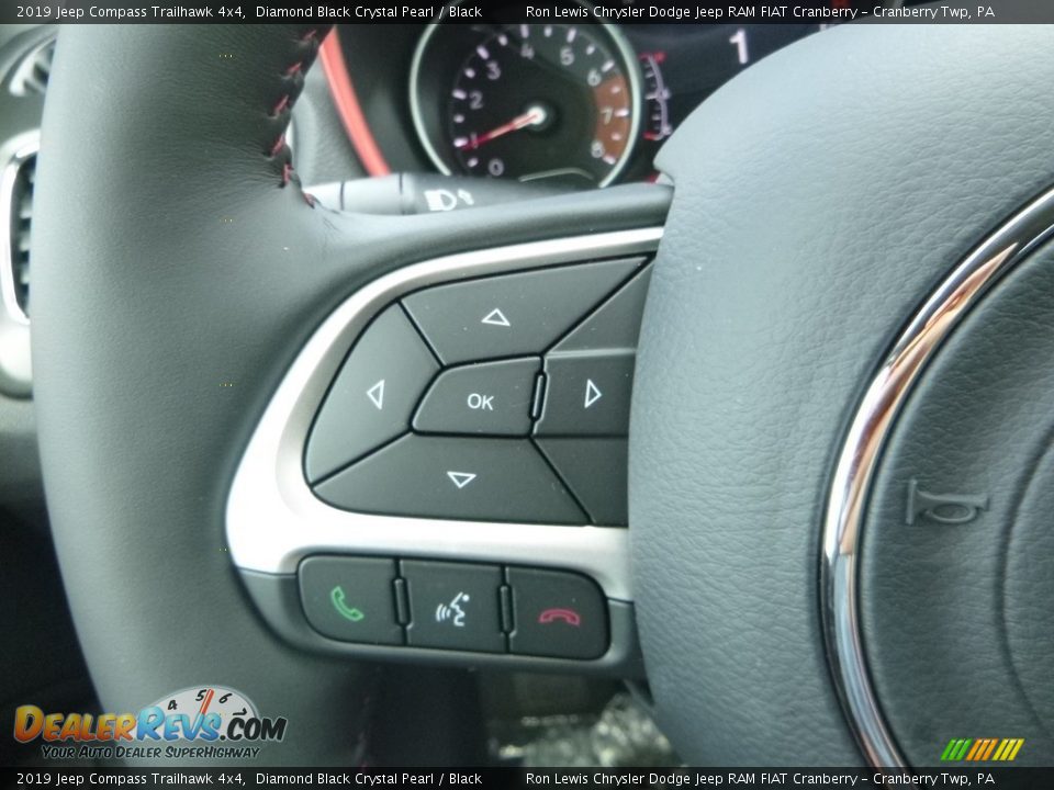 Controls of 2019 Jeep Compass Trailhawk 4x4 Photo #19