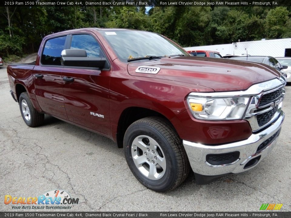 2019 Ram 1500 Tradesman Crew Cab 4x4 Diamond Black Crystal Pearl / Black Photo #7