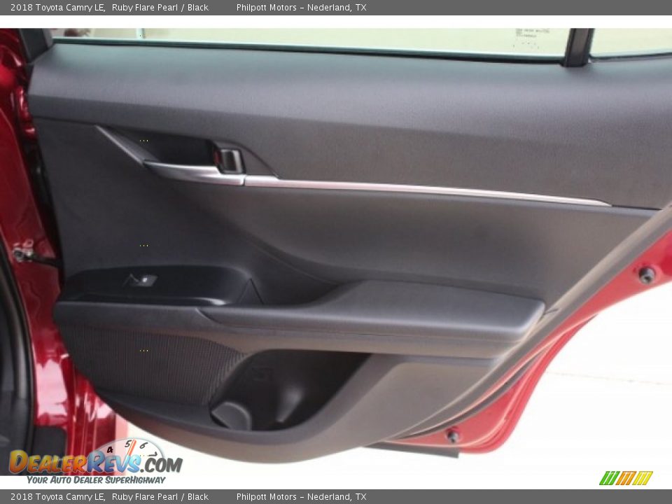 2018 Toyota Camry LE Ruby Flare Pearl / Black Photo #27