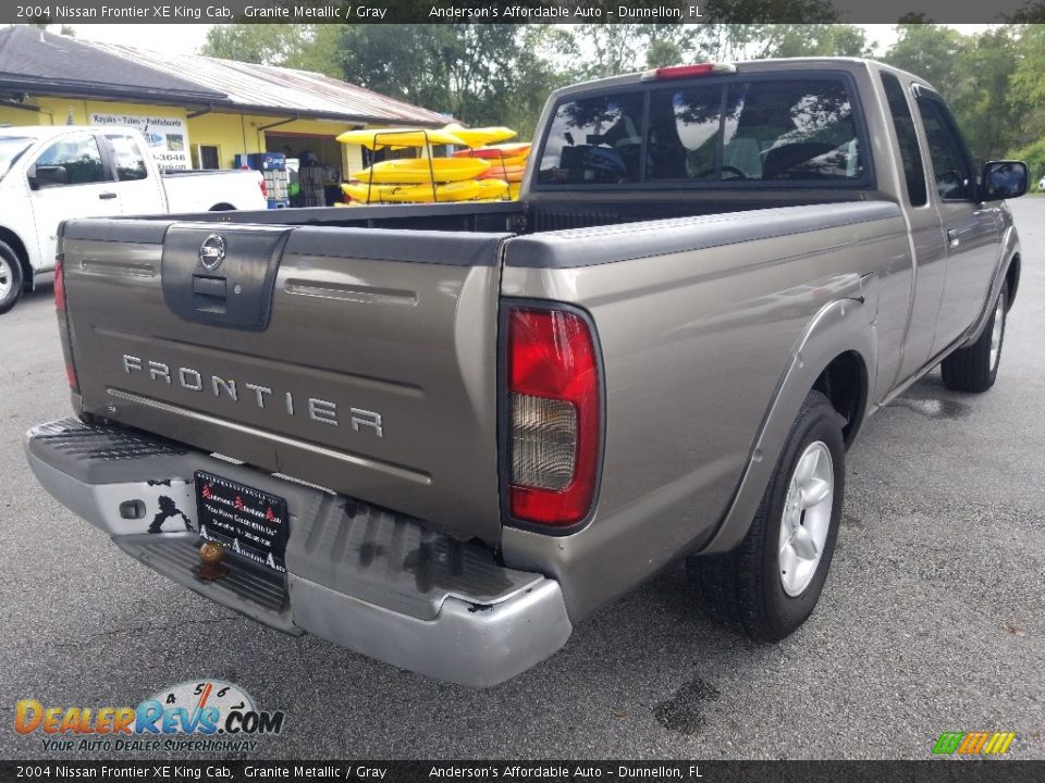 2004 Nissan Frontier XE King Cab Granite Metallic / Gray Photo #3
