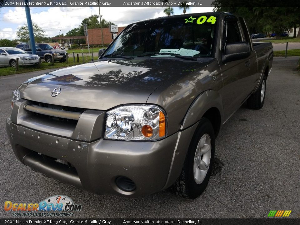 2004 Nissan Frontier XE King Cab Granite Metallic / Gray Photo #7