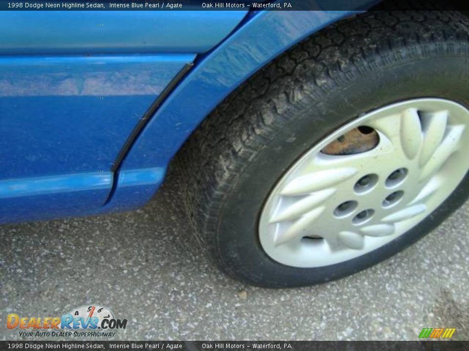 1998 Dodge Neon Highline Sedan Intense Blue Pearl / Agate Photo #9