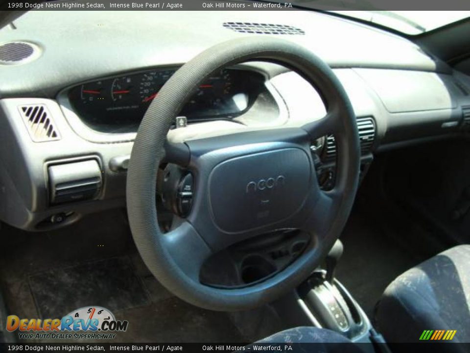 1998 Dodge Neon Highline Sedan Intense Blue Pearl / Agate Photo #10