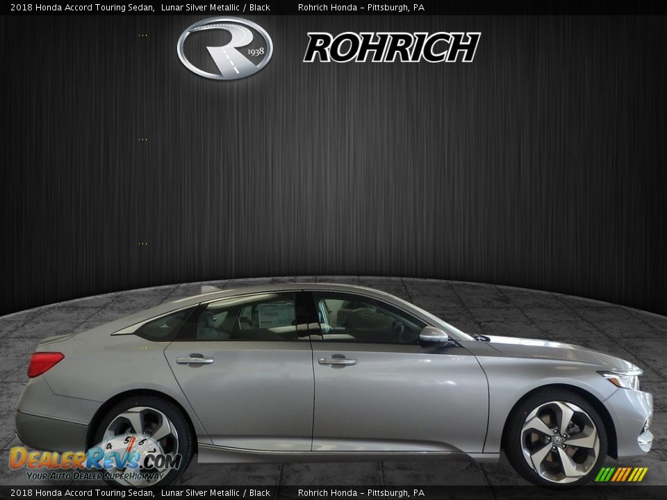 2018 Honda Accord Touring Sedan Lunar Silver Metallic / Black Photo #2
