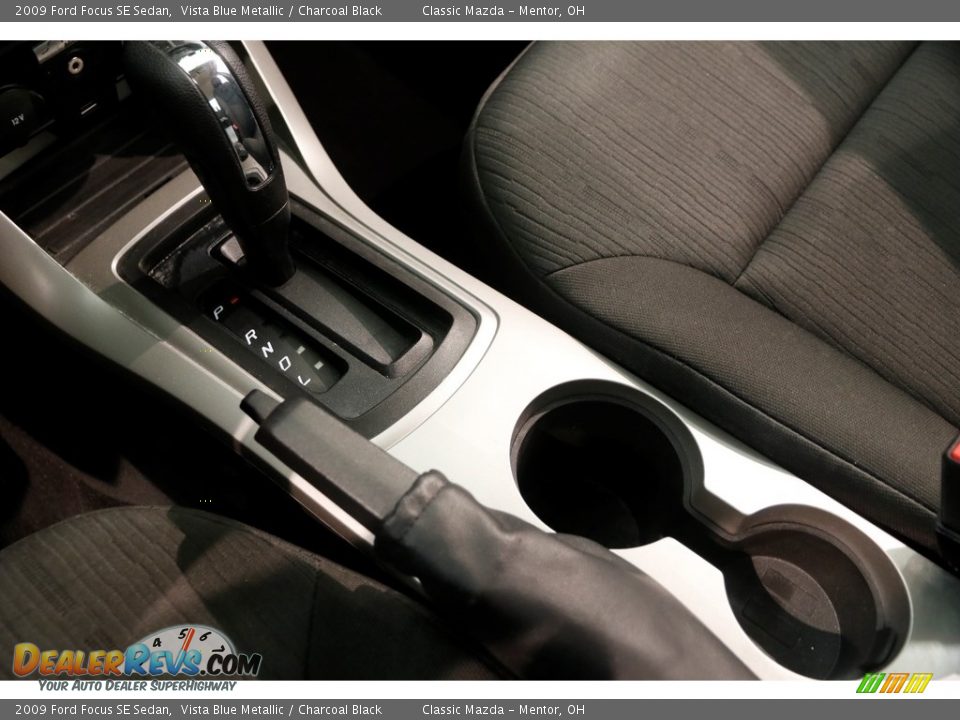 2009 Ford Focus SE Sedan Vista Blue Metallic / Charcoal Black Photo #13