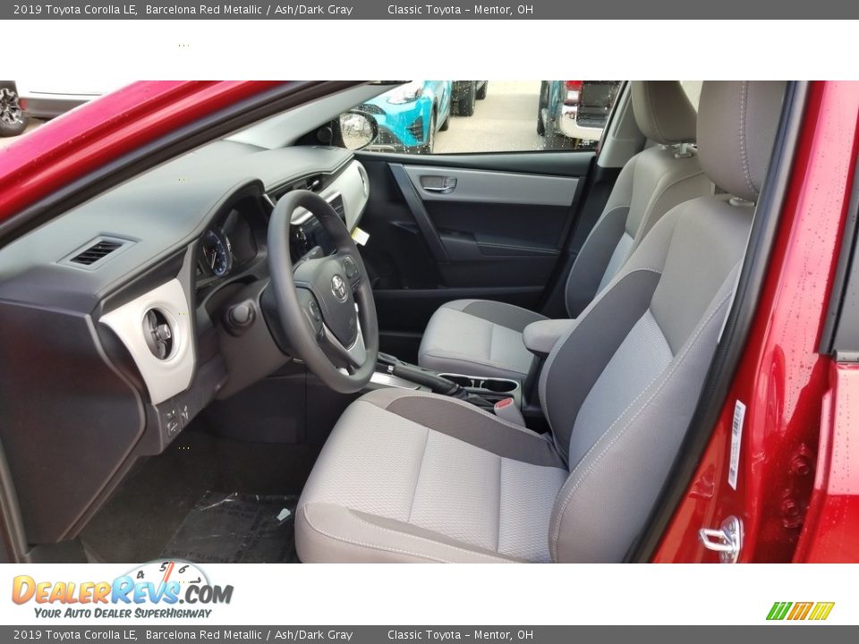 2019 Toyota Corolla LE Barcelona Red Metallic / Ash/Dark Gray Photo #3
