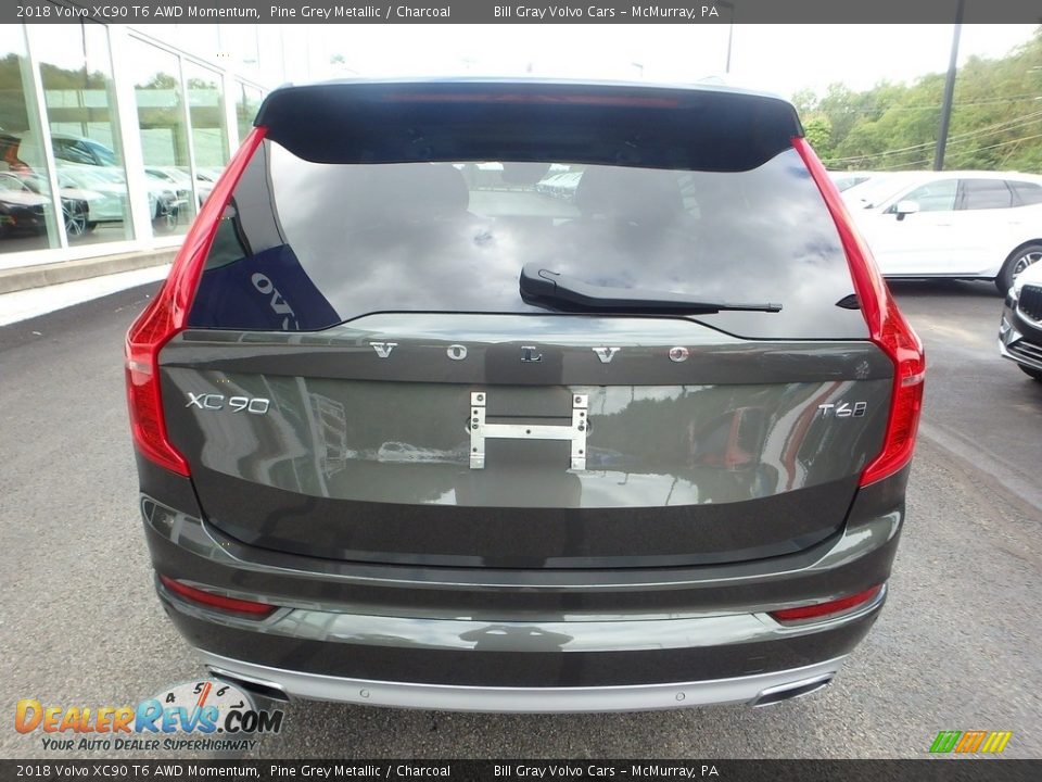 2018 Volvo XC90 T6 AWD Momentum Pine Grey Metallic / Charcoal Photo #4