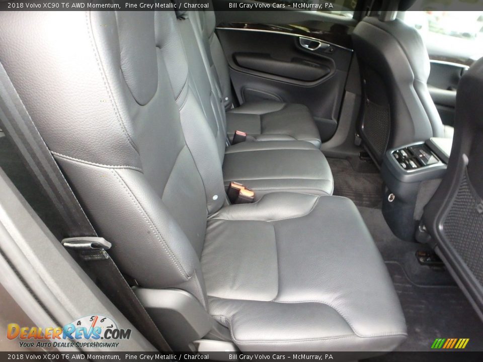 2018 Volvo XC90 T6 AWD Momentum Pine Grey Metallic / Charcoal Photo #14