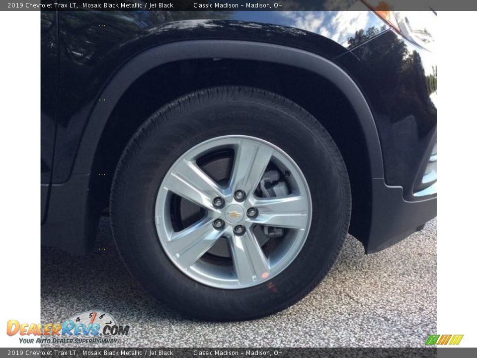 2019 Chevrolet Trax LT Mosaic Black Metallic / Jet Black Photo #6