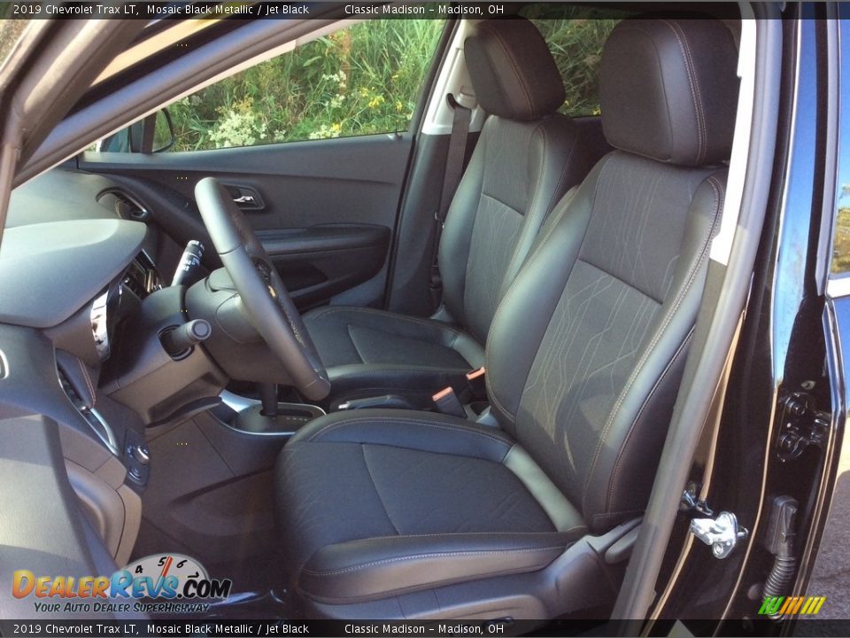 2019 Chevrolet Trax LT Mosaic Black Metallic / Jet Black Photo #9