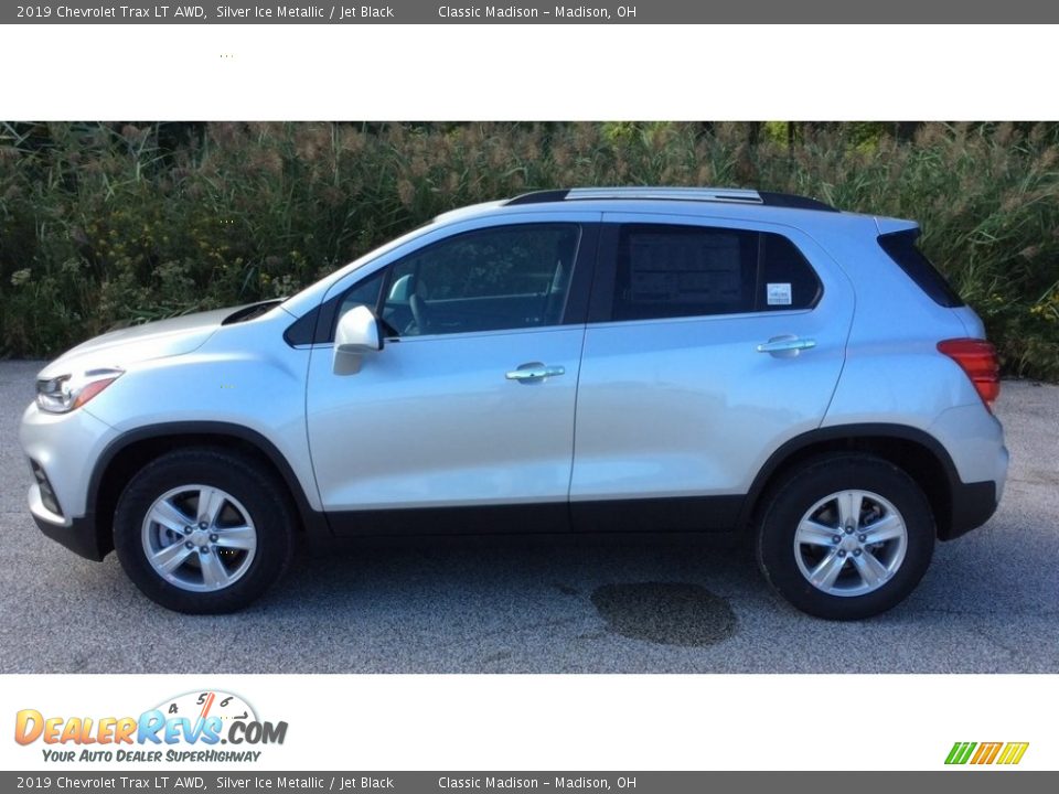 2019 Chevrolet Trax LT AWD Silver Ice Metallic / Jet Black Photo #2