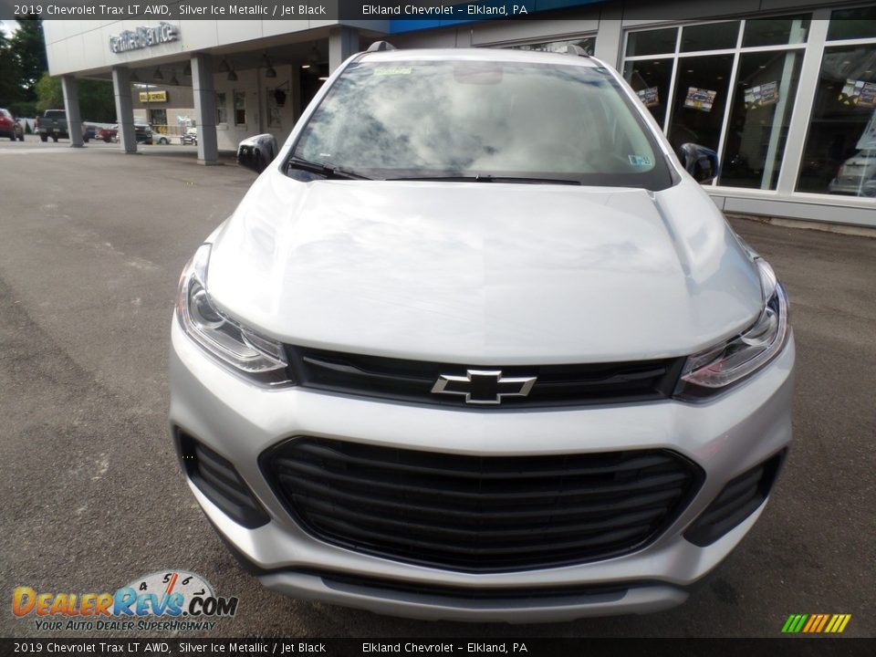 2019 Chevrolet Trax LT AWD Silver Ice Metallic / Jet Black Photo #2
