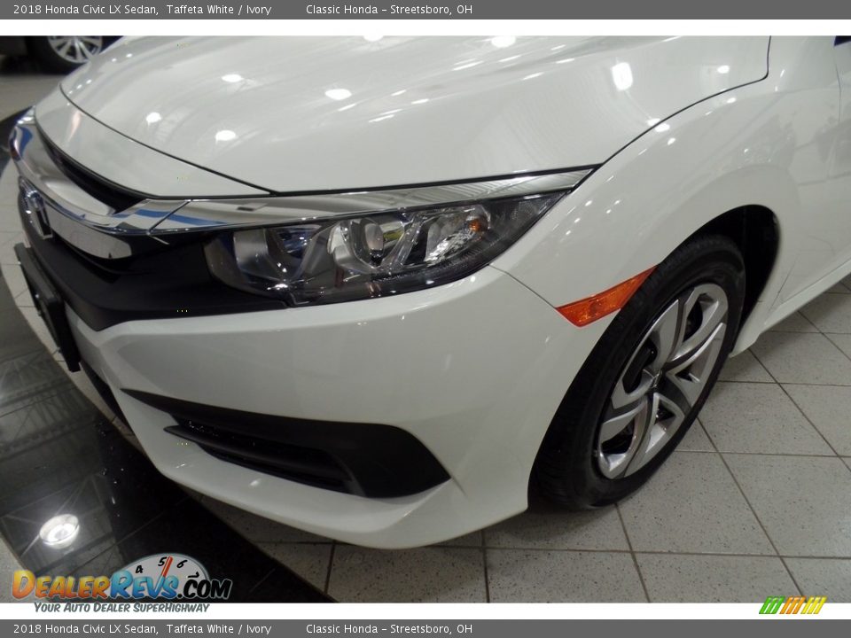 2018 Honda Civic LX Sedan Taffeta White / Ivory Photo #6