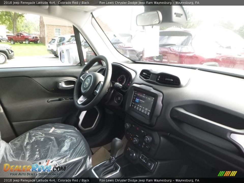 2018 Jeep Renegade Latitude 4x4 Colorado Red / Black Photo #10