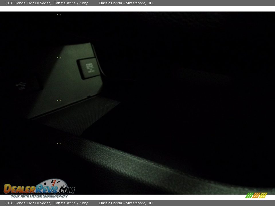 2018 Honda Civic LX Sedan Taffeta White / Ivory Photo #19
