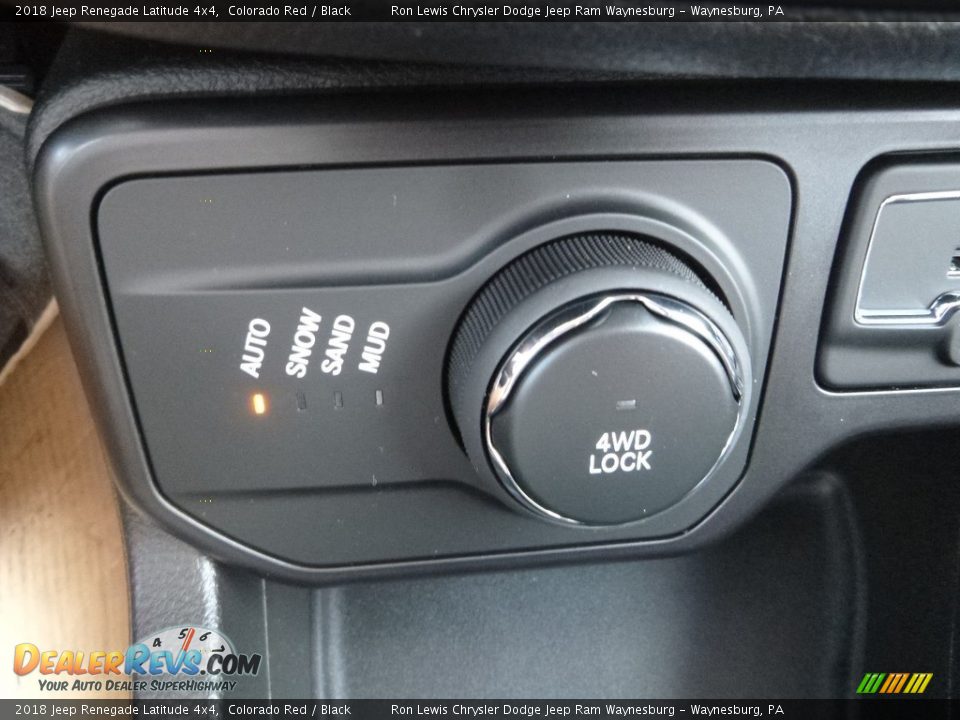 2018 Jeep Renegade Latitude 4x4 Colorado Red / Black Photo #19