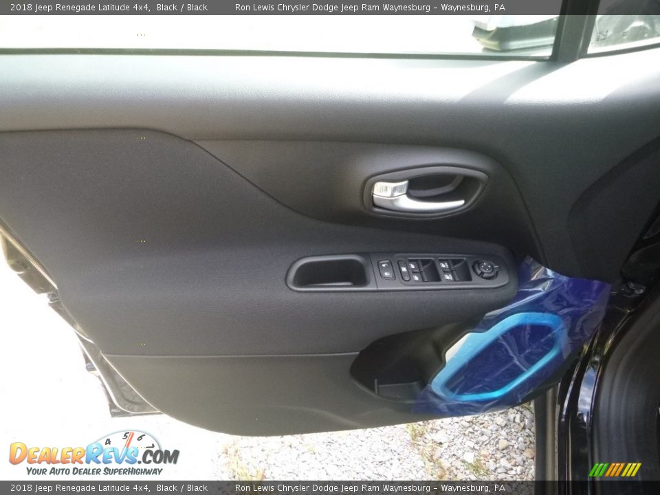 2018 Jeep Renegade Latitude 4x4 Black / Black Photo #13