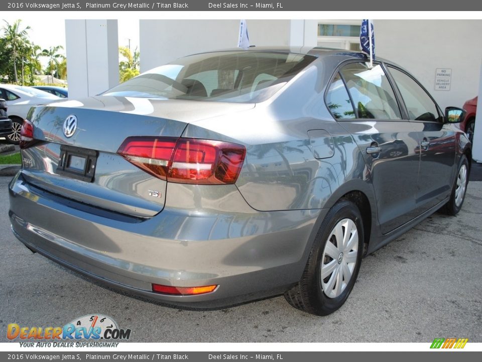 2016 Volkswagen Jetta S Platinum Grey Metallic / Titan Black Photo #10