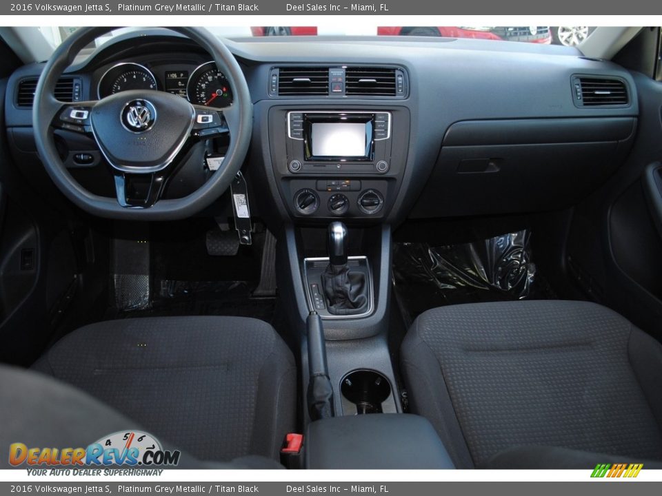 2016 Volkswagen Jetta S Platinum Grey Metallic / Titan Black Photo #13