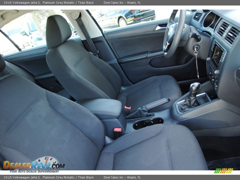 2016 Volkswagen Jetta S Platinum Grey Metallic / Titan Black Photo #18