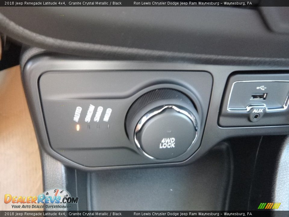 2018 Jeep Renegade Latitude 4x4 Granite Crystal Metallic / Black Photo #20