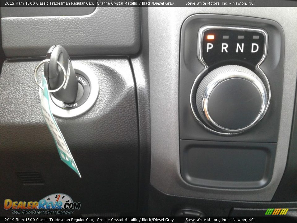 2019 Ram 1500 Classic Tradesman Regular Cab Shifter Photo #20