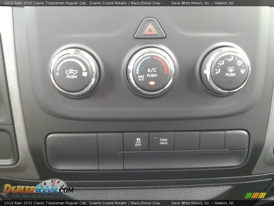 Controls of 2019 Ram 1500 Classic Tradesman Regular Cab Photo #21