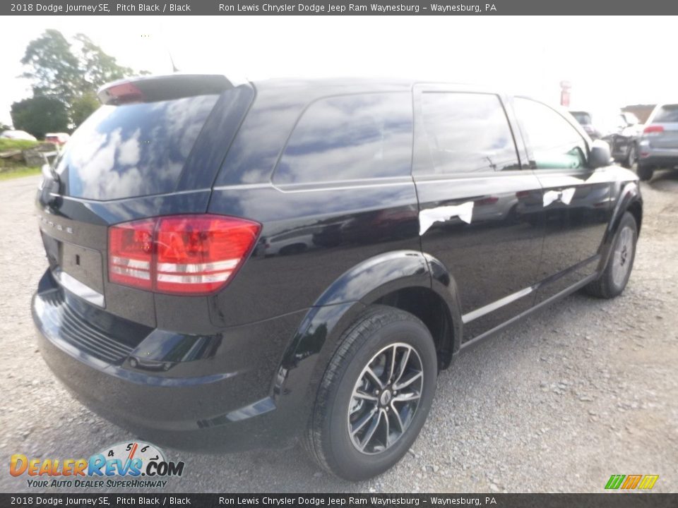 2018 Dodge Journey SE Pitch Black / Black Photo #5