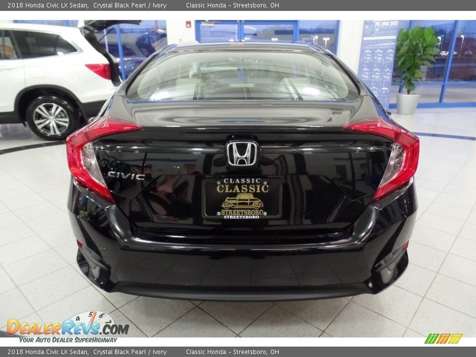 2018 Honda Civic LX Sedan Crystal Black Pearl / Ivory Photo #5