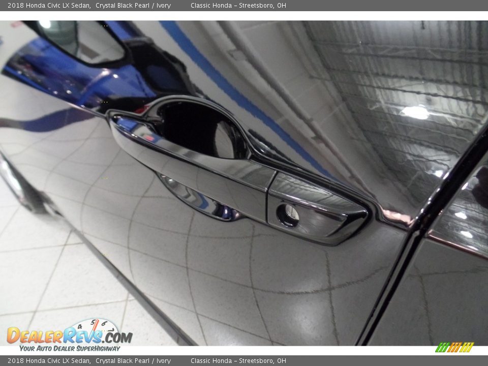 2018 Honda Civic LX Sedan Crystal Black Pearl / Ivory Photo #10