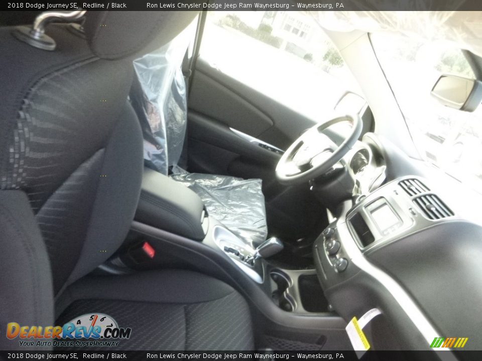 2018 Dodge Journey SE Redline / Black Photo #12