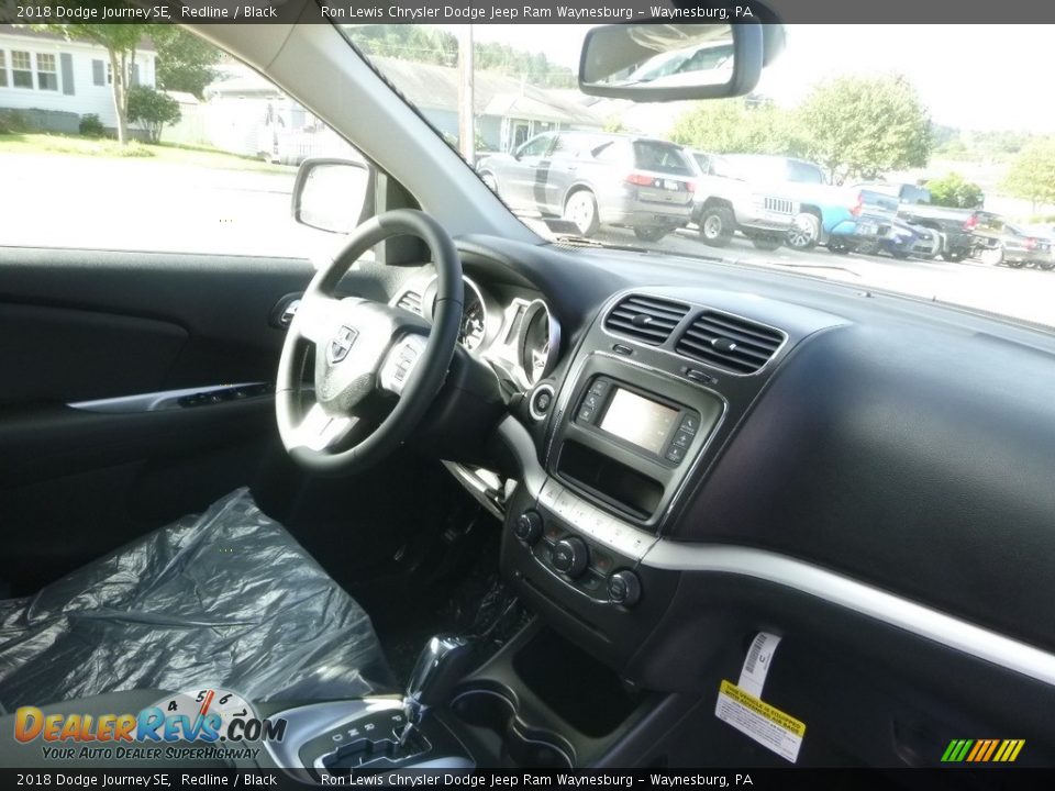 2018 Dodge Journey SE Redline / Black Photo #13