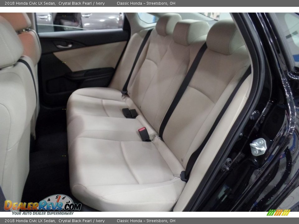 2018 Honda Civic LX Sedan Crystal Black Pearl / Ivory Photo #26
