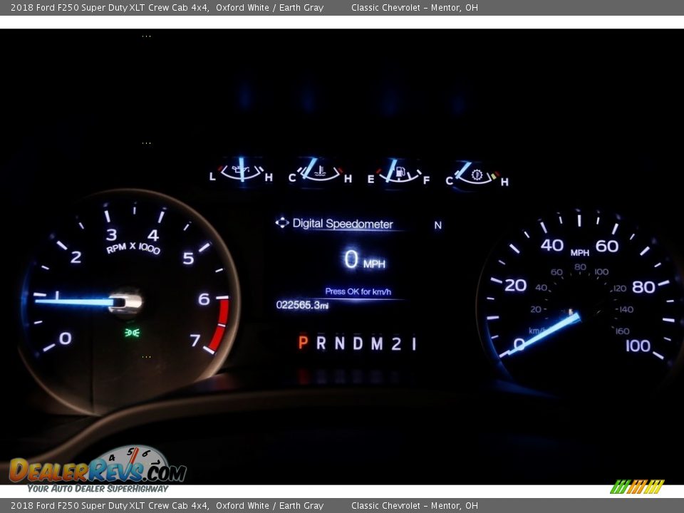 2018 Ford F250 Super Duty XLT Crew Cab 4x4 Oxford White / Earth Gray Photo #11