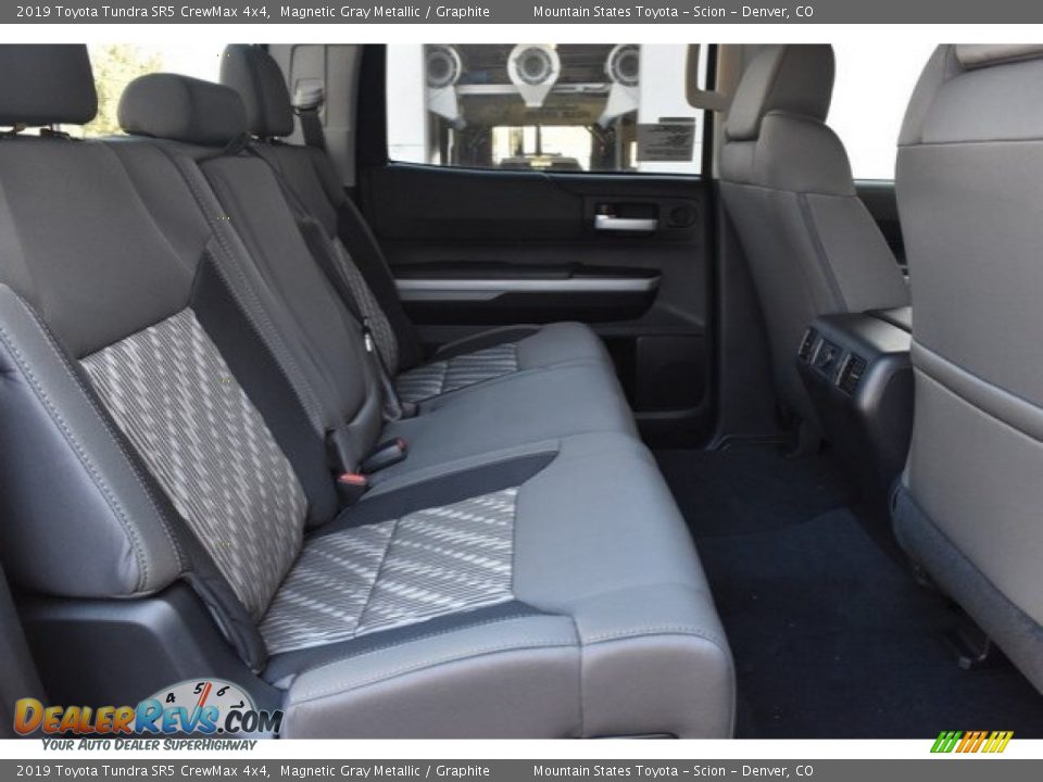 2019 Toyota Tundra SR5 CrewMax 4x4 Magnetic Gray Metallic / Graphite Photo #18