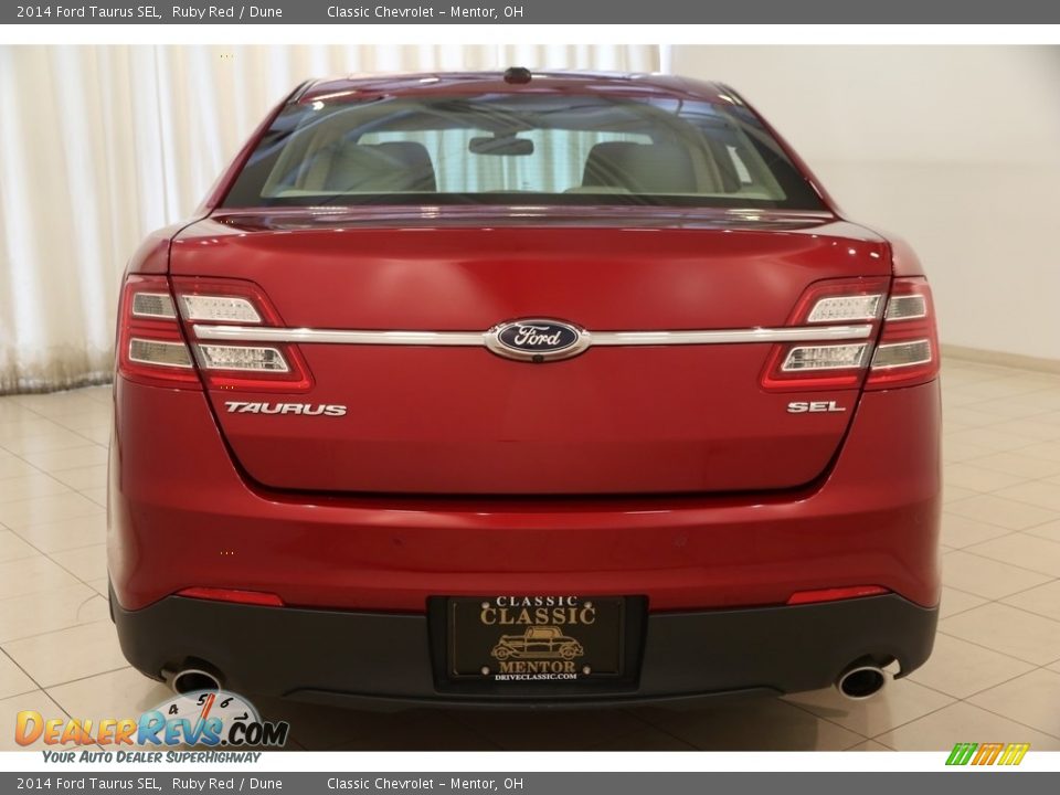 2014 Ford Taurus SEL Ruby Red / Dune Photo #27