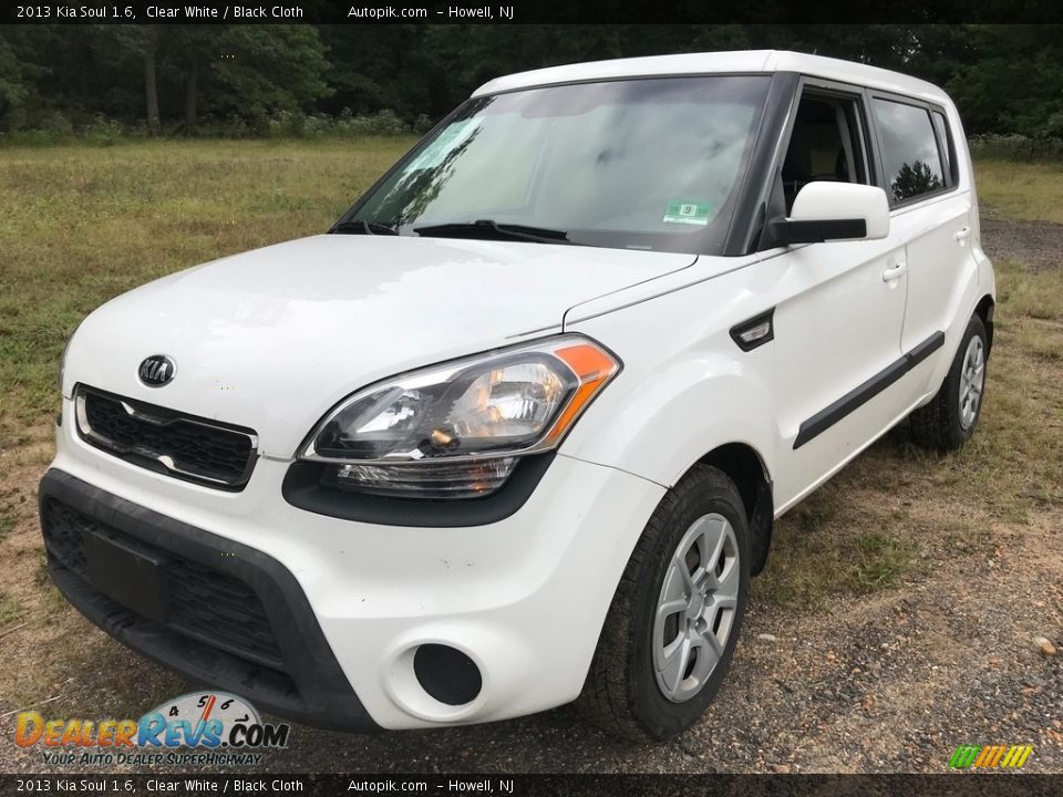 2013 Kia Soul 1.6 Clear White / Black Cloth Photo #2