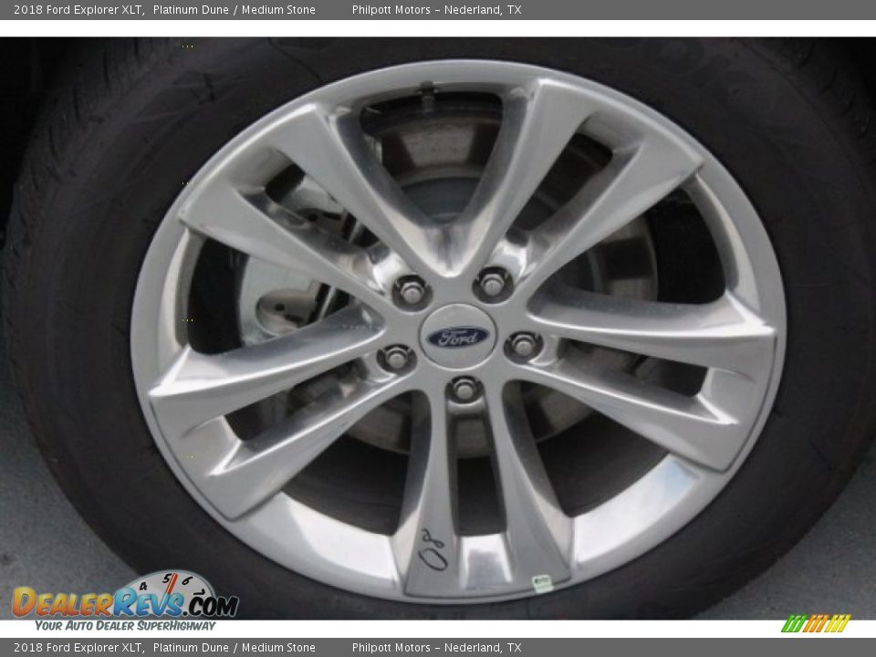 2018 Ford Explorer XLT Platinum Dune / Medium Stone Photo #5