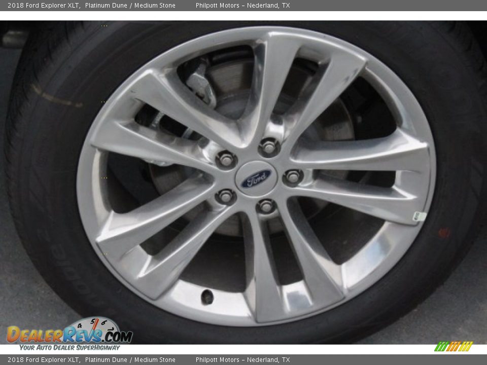 2018 Ford Explorer XLT Platinum Dune / Medium Stone Photo #10
